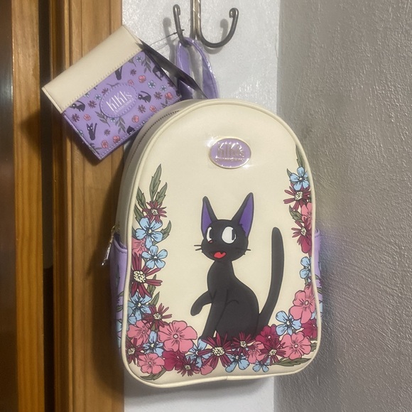 RARE KIKI’s JIJI 🌸Kitty Mini Backpack/Wallet & 3p cat set - Picture 3 of 13
